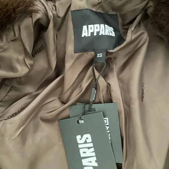 NEVER BEEN WORN (WITH TAGS) APPARIS Stella Faux Fur Coat XS - Picture 6 of 7